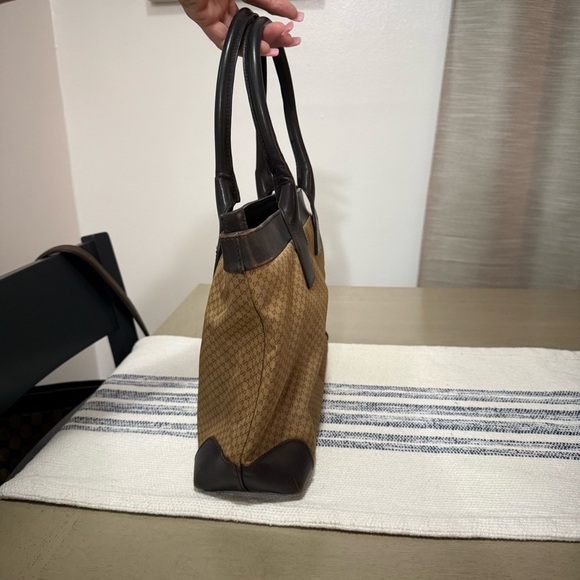 VINTAGE Gucci Dark Brown Leather Tote-Y2K Style - Picture 3 of 8